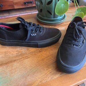 Vans Classic Canvas Board Sneakers | Sz 6.5M 8W 38.5EU